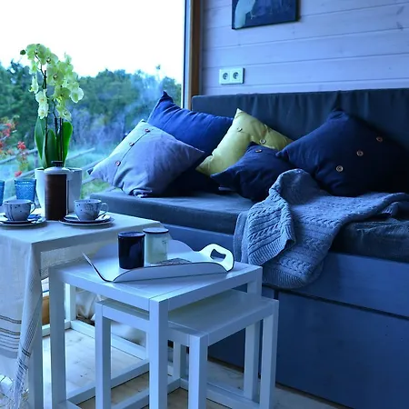 Roose Country House And Tiny *